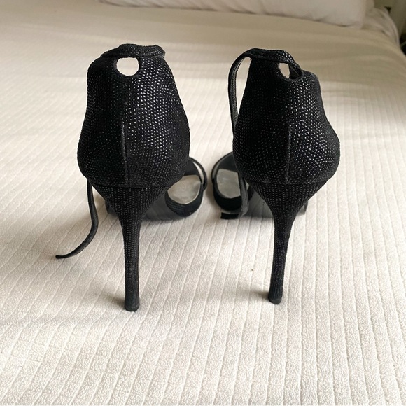 •Stuart Weitzman•SEXY Nudist Sandals in Black Goosebump Suede, Size 7.5 - Picture 4 of 6